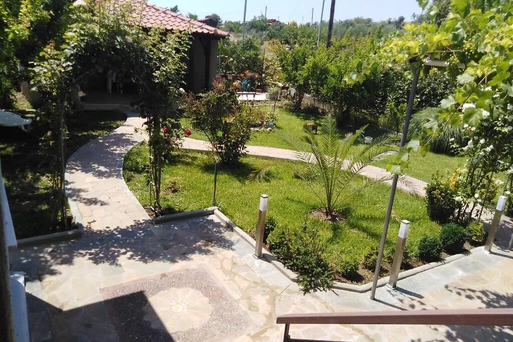 Villa Viktoria Halkidiki Nea Silata 0*,  Greece