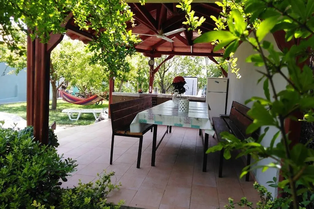 Villa Viktoria Halkidiki Nea Silata